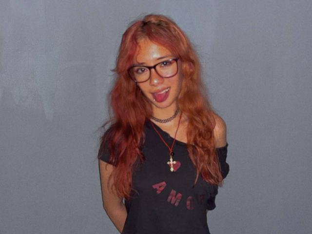 SuriEverly - Live sex cam - 30742517