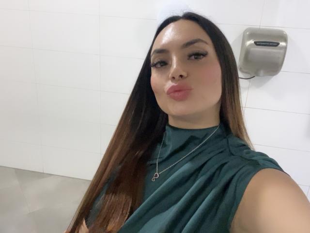 GalaMalkova - Live porn &amp; sex cam - 30743183