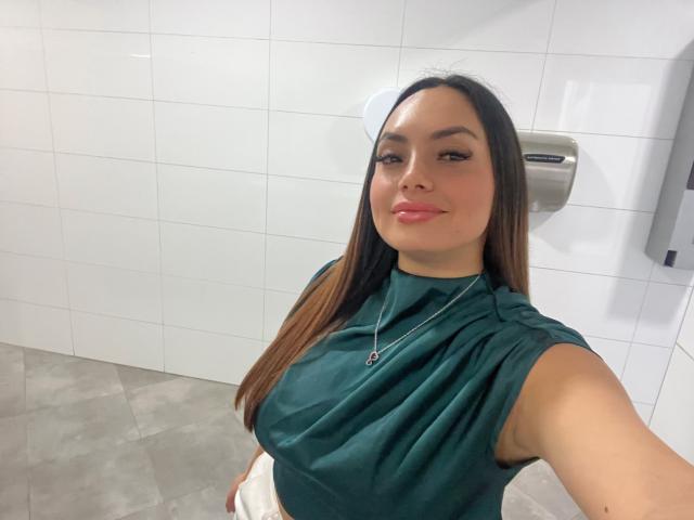GalaMalkova - Live porn &amp; sex cam - 30743192