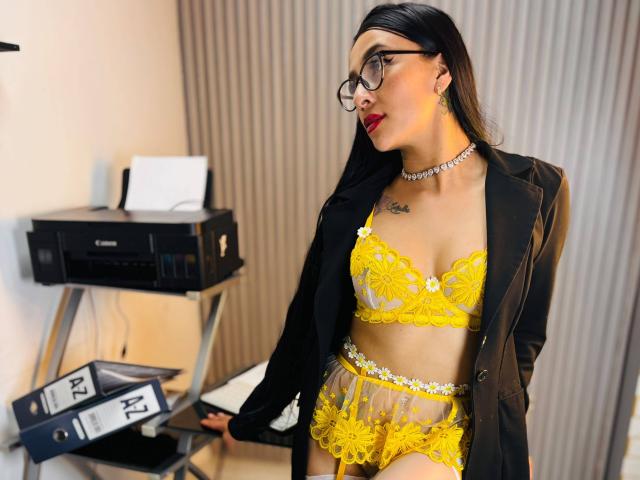 ScarlettPinzon - Live porn &amp; sex cam - 30745094