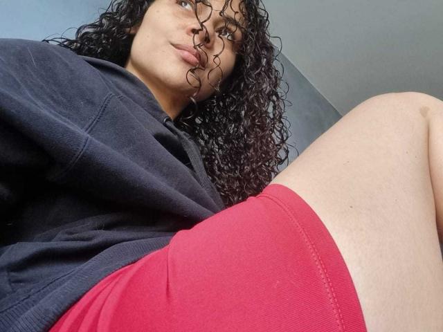 MissSunnyShine - פורנו בשידור חי ומצלמת סקס - 30746216
