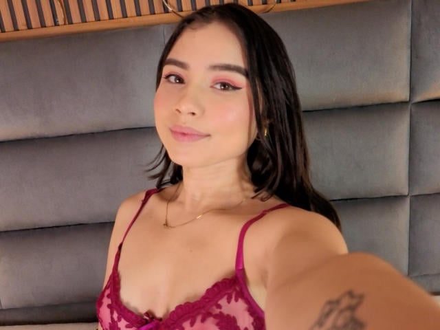 VictoriaKyros - Live porn &amp; sex cam - 30752300