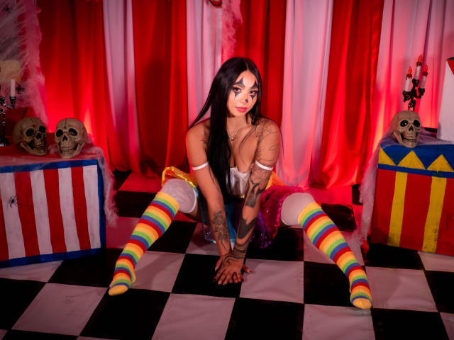 ChloeMoretti - Live porn &amp; sex cam - 30753566