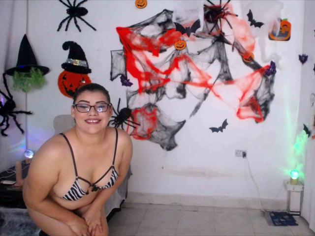 ValeriaLoveer - Élő pornó és szexkamera - 30759464
