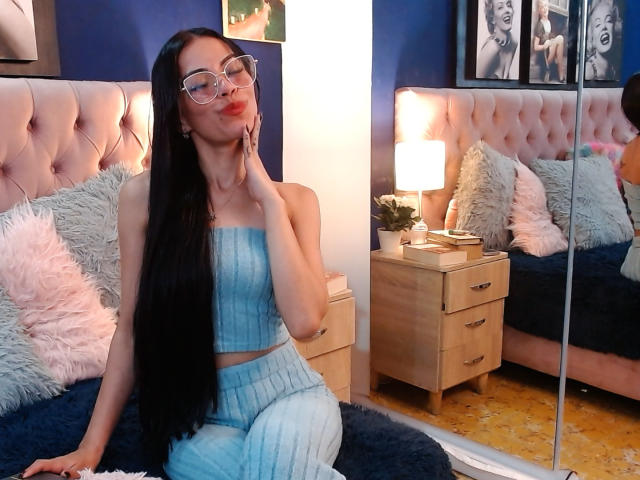 ZoeLux - Live porn &amp; sex cam - 30763694
