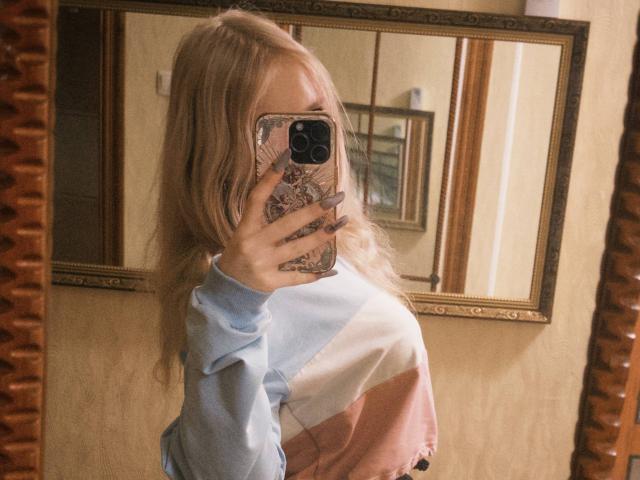 TiffaniMacandog - Live porn &amp; sex cam - 30764783