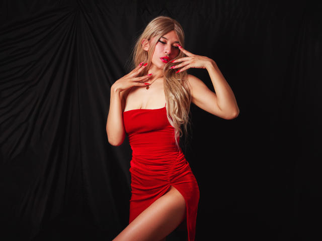 MartinaEvans - Live porn &amp; sex cam - 30765767