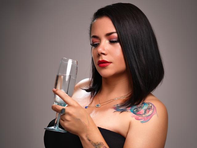 SamanthaVenus - Live porn &amp; sex cam - 30768047