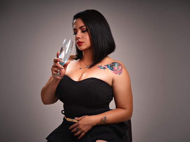 SamanthaVenus - Live porn &amp; sex cam - 30768077