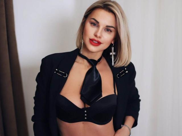 BelleLisaG - Live sex cam - 30773456