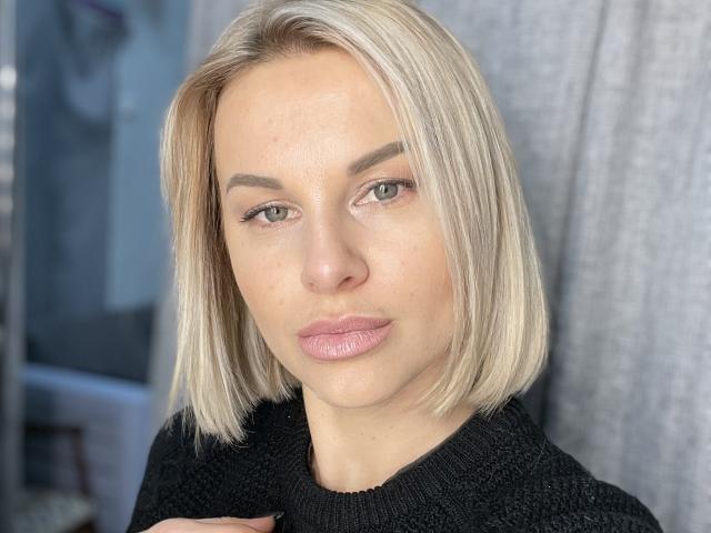 BelleLisaG - Live porn &amp; sex cam - 30773525