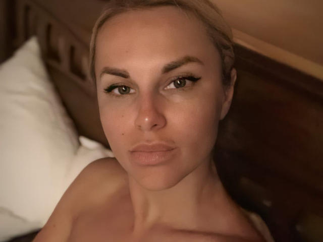 BelleLisaG - Live porn &amp; sex cam - 30773528