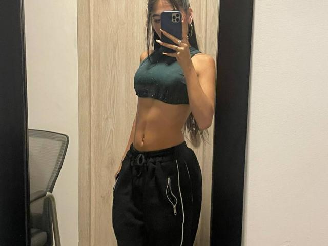 VioletaVelvet - Live porn &amp; sex cam - 30775187