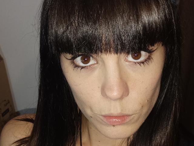 OrianaLaFrancaise - Sexe cam en vivo - 30777101