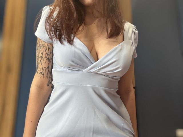 HotCaramelsTrio - Live sex cam - 30780224