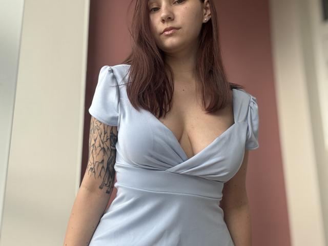 HotCaramelsTrio - Live porn &amp; sex cam - 30780482