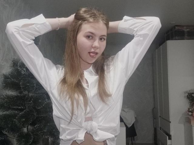 MargretWarriner - Live porn &amp; sex cam - 30780836