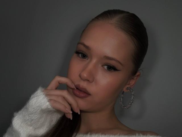 LillianaWhang - сексуальная веб-камера в реальном времени - 30780866
