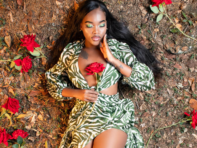 ZenyaEbony - Live porn &amp; sex cam - 30781718