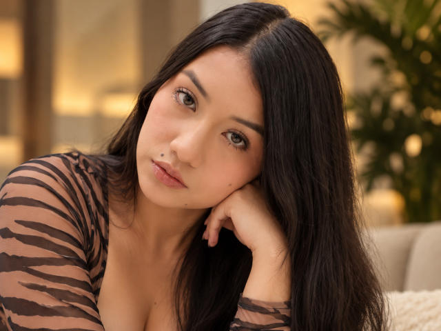 ArianaGarces - Live porn &amp; sex cam - 30784043