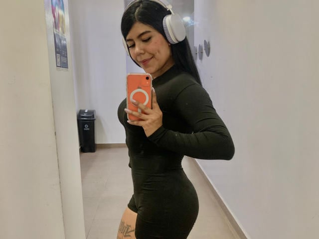 CatalinaReiyna - Live porn &amp; sex cam - 30787082