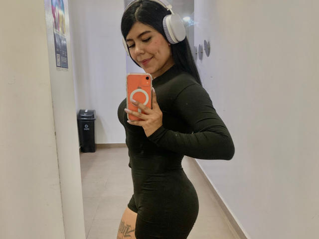 CatalinaReiyna - Live porn &amp; sex cam - 30787082