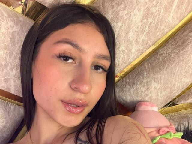 MaddyCarina - Live porn &amp; sex cam - 30788723