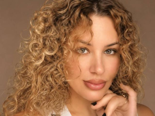AvaQueen - Live sex cam - 30789431