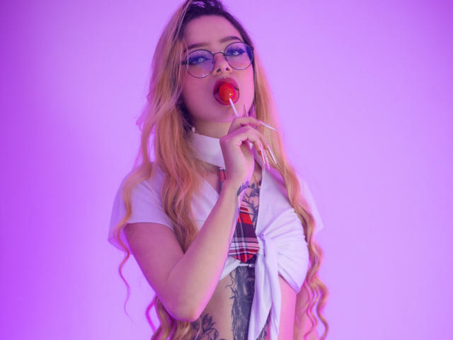 MiaValenttine - Live porn &amp; sex cam - 30792485