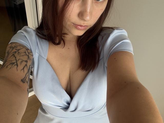 HotCaramelsTrio - Live porn &amp; sex cam - 30793517