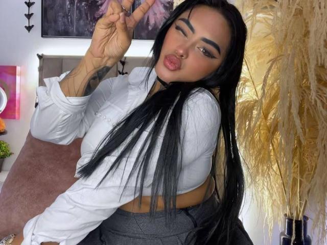 LairaHearvy - Sexe cam en vivo - 30794987