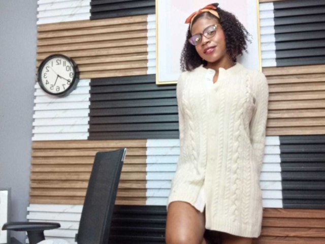 SarahiPusey - Live porn &amp; sex cam - 30795293