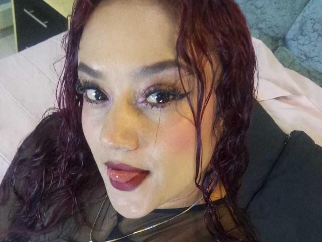 VictoriaBlake - Live Sex Cam - 30795374