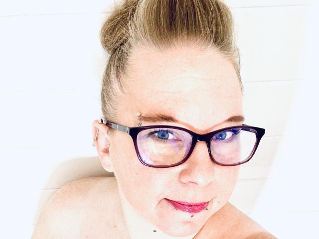 LadyCherieLynn - Live sex cam - 30795857