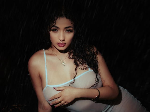 AuroraFerretti - Live sex cam - 30796220