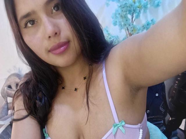 GemmaBellini - Live porn &amp; sex cam - 30798944