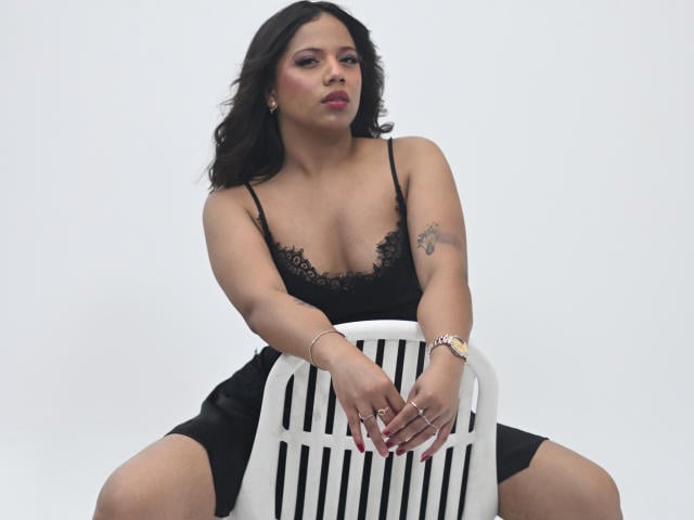 ZaraBlaze - Live porn &amp; sex cam - 30799607