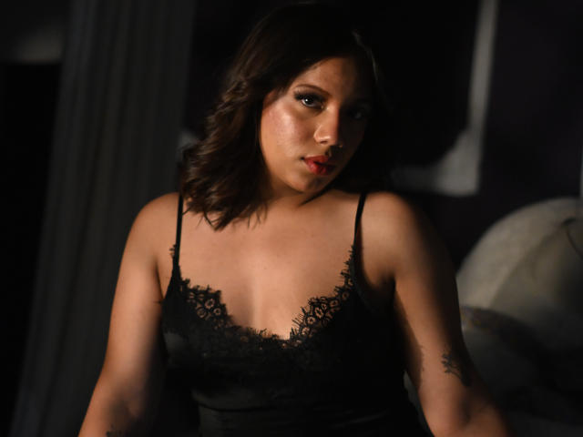 ZaraBlaze - Live porn &amp; sex cam - 30799751