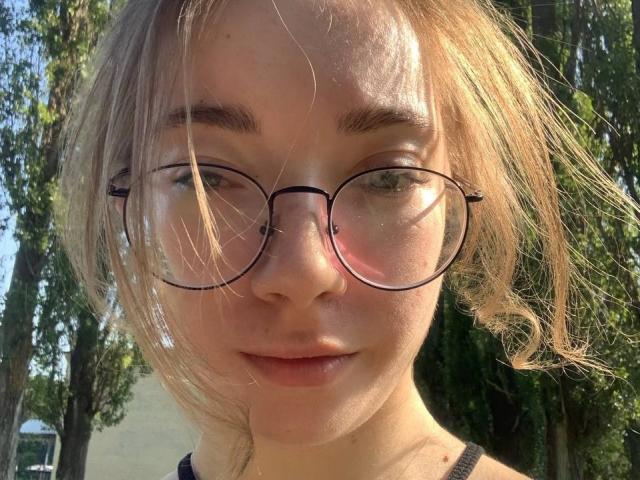 ClaireSpisak - פורנו בשידור חי ומצלמת סקס - 30802901