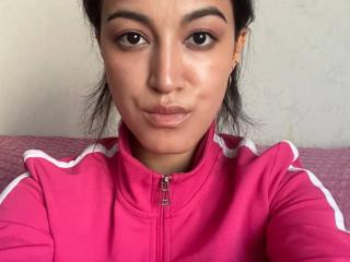 BreeTobiason Live Chat on XLoveCam