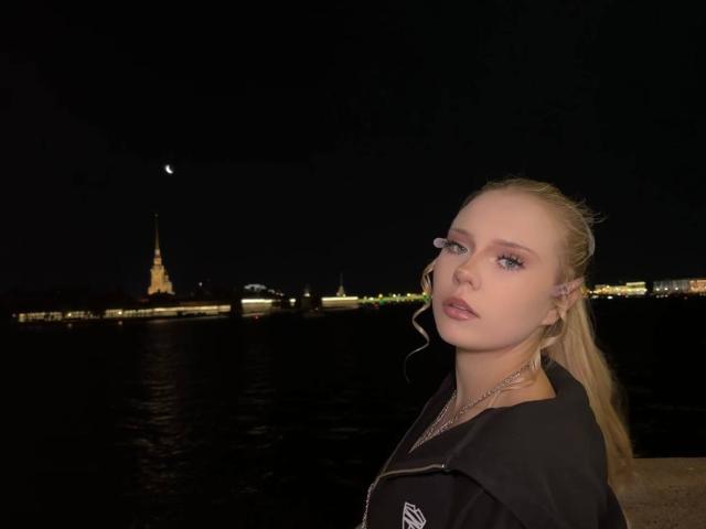 SaturninaFischbein - Live porn &amp; sex cam - 30804563