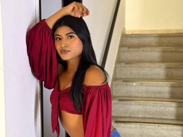 MichelleNarvaez - Live porn &amp; sex cam - 30805406