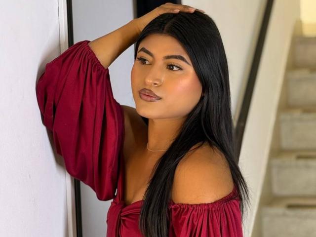 MichelleNarvaez - Live porn &amp; sex cam - 30805415
