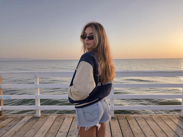 SofieWhite - Live porn &amp; sex cam - 30805793