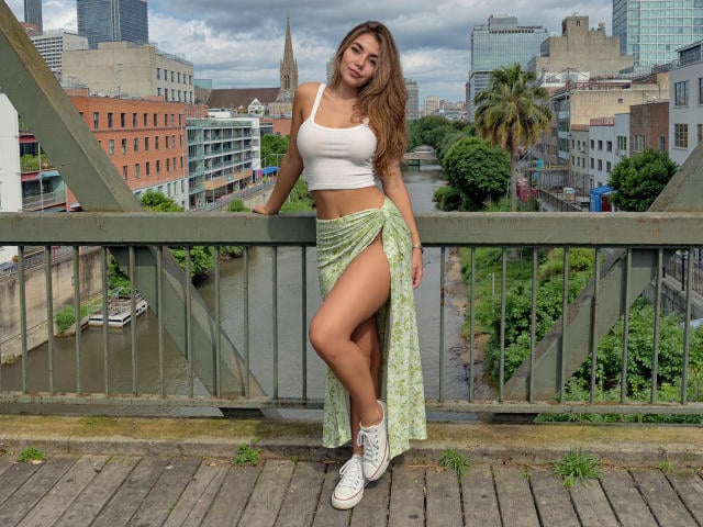 SofieWhite - Porno na żywo i seks kamera - 30805892