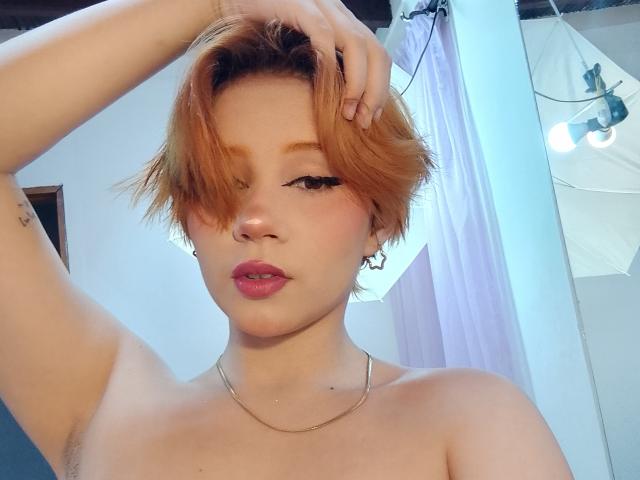 ChloeeWilliams - Live porn &amp; sex cam - 30806306