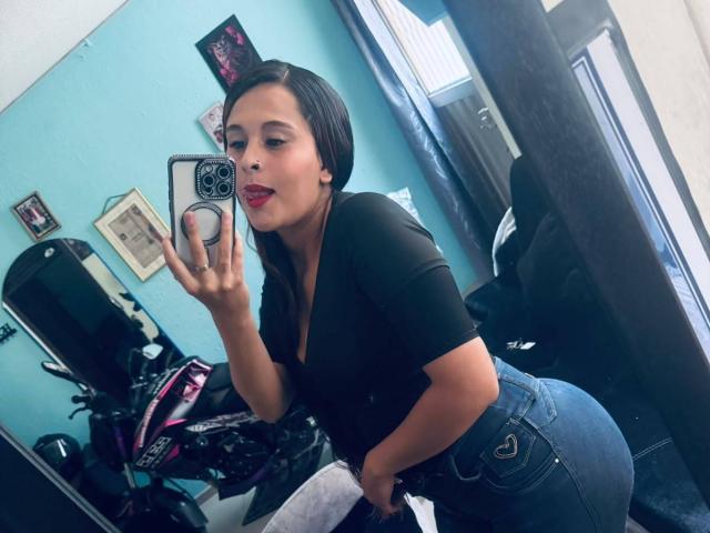 ChandyLove - Live porn &amp; sex cam - 30807938
