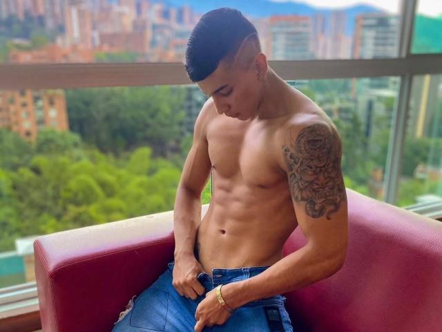 PaulaLlenn - Live porn &amp; sex cam - 30808625
