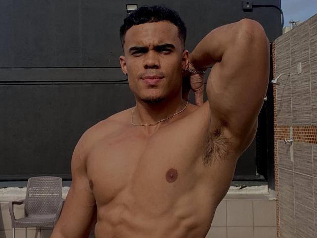 DominicSalazar - Live porn &amp; sex cam - 30809537