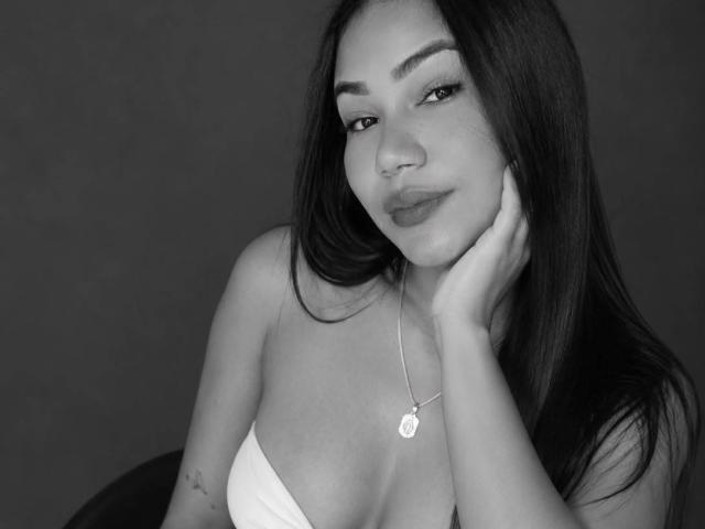 LiaCurve - Sexe cam en vivo - 30809960